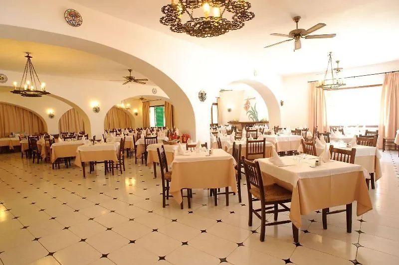 Hotel Tagomago Sant Antoni de Portmany 3*,