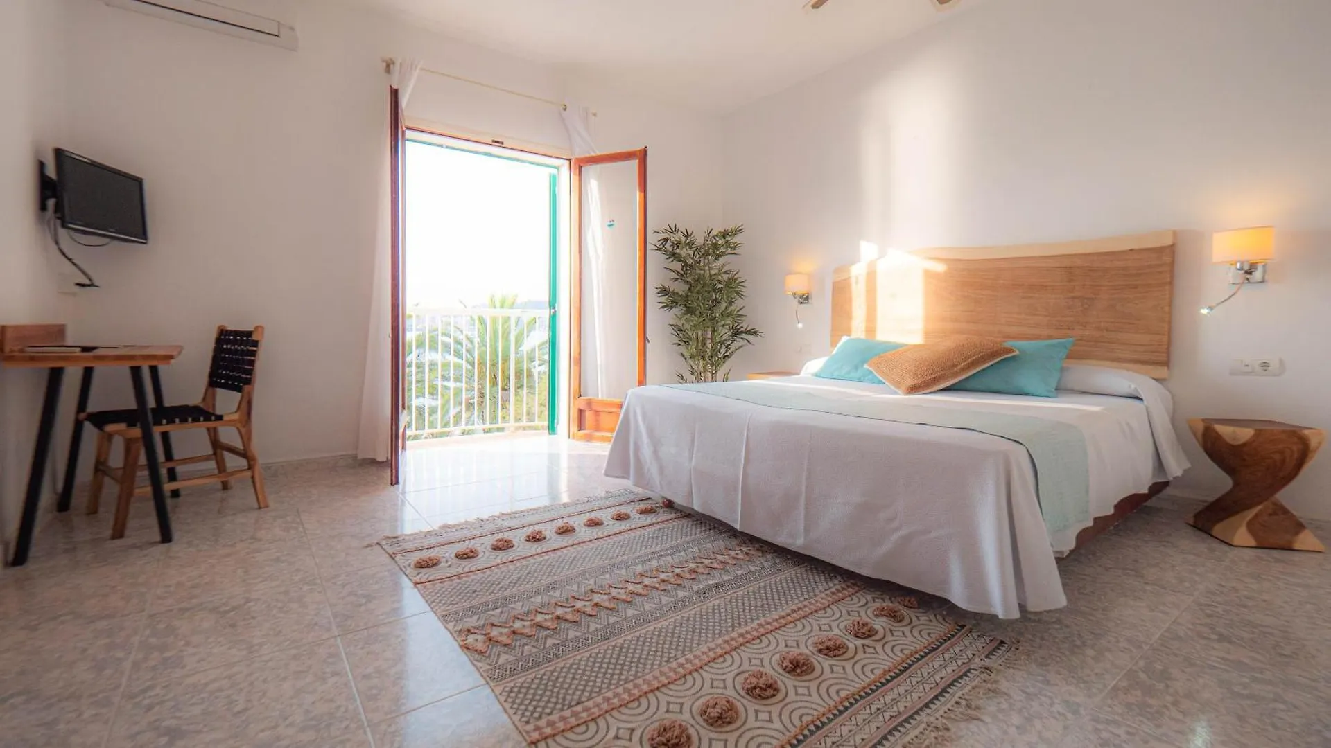 Hotel Tagomago San Antonio